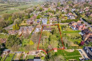 Photo 30- click for photo gallery